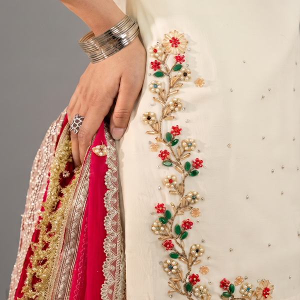 Off-White Embroidered Kurta Set