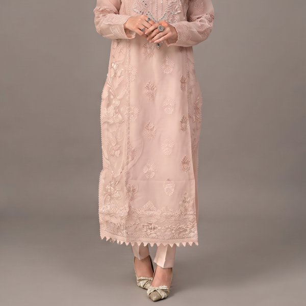 hampagne Blush Embroidered Elegance