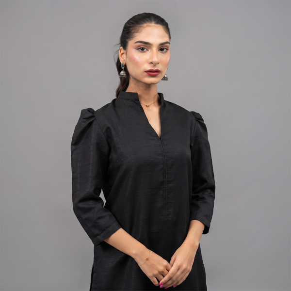 Minimalist Black Puff-Sleeve Tunic Set