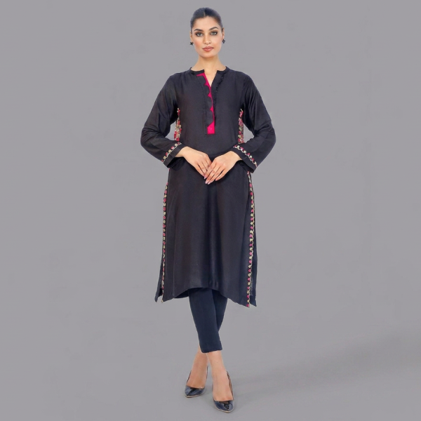 Midnight Black Scalloped Kurta Set with Fuchsia Pink Accents