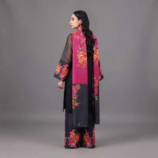 Noir Blossom Elegance Ensemble