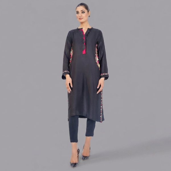 Midnight Black Scalloped Kurta Set with Fuchsia Pink Accents