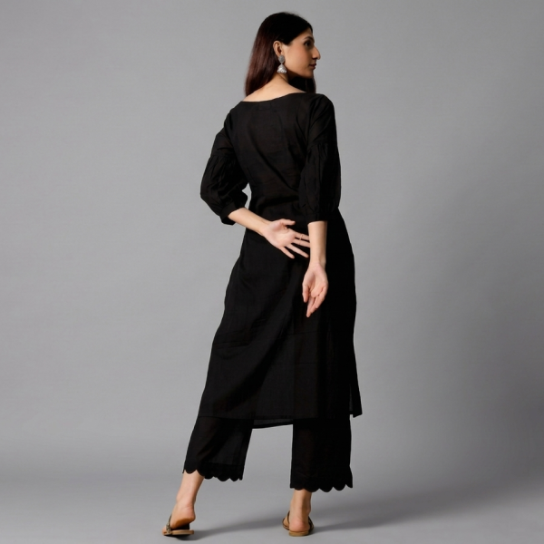 Premium Black 3-Piece Festive Suite with Monochrome Geometric Dupatta