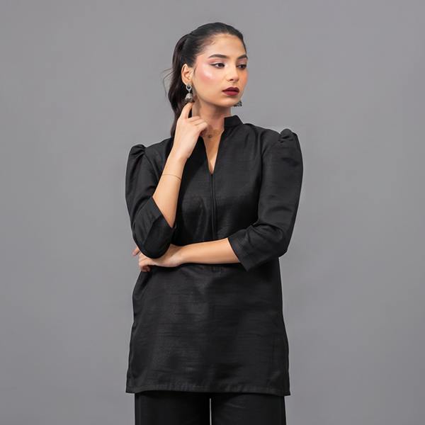 Minimalist Black Puff-Sleeve Tunic Set