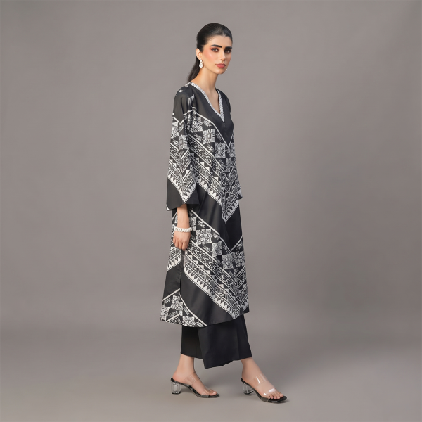 Black and White Geometric Printed Kaftan with Matching Pants