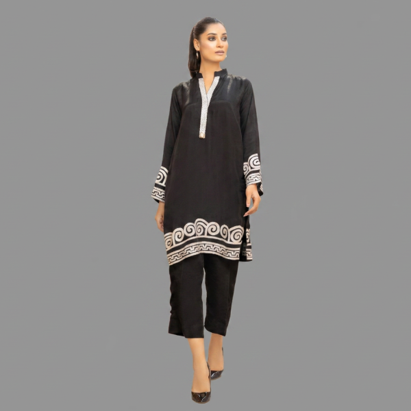 Noir Grecian Key Silk Set with Silver Border