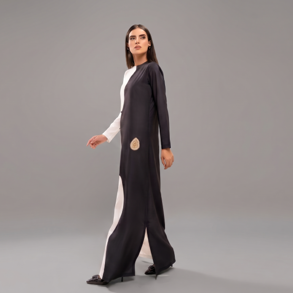 Monochrome Illusion Color-Blocked Abaya Gown with Zari Emblem