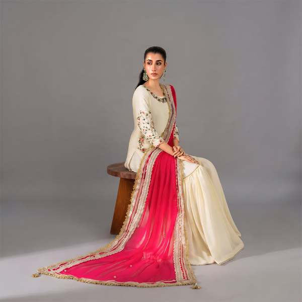 Off-White Embroidered Kurta Set