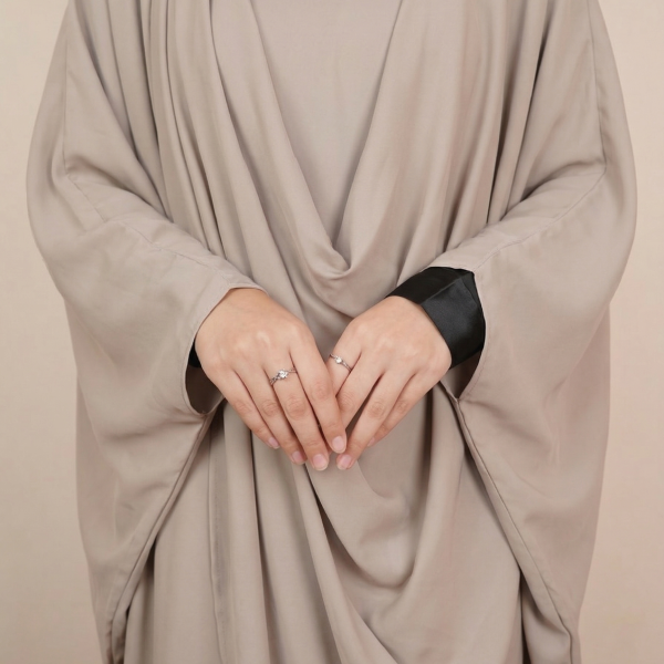 Elegant Drape Batwing Abaya – Silk-Finish Modest Wrap